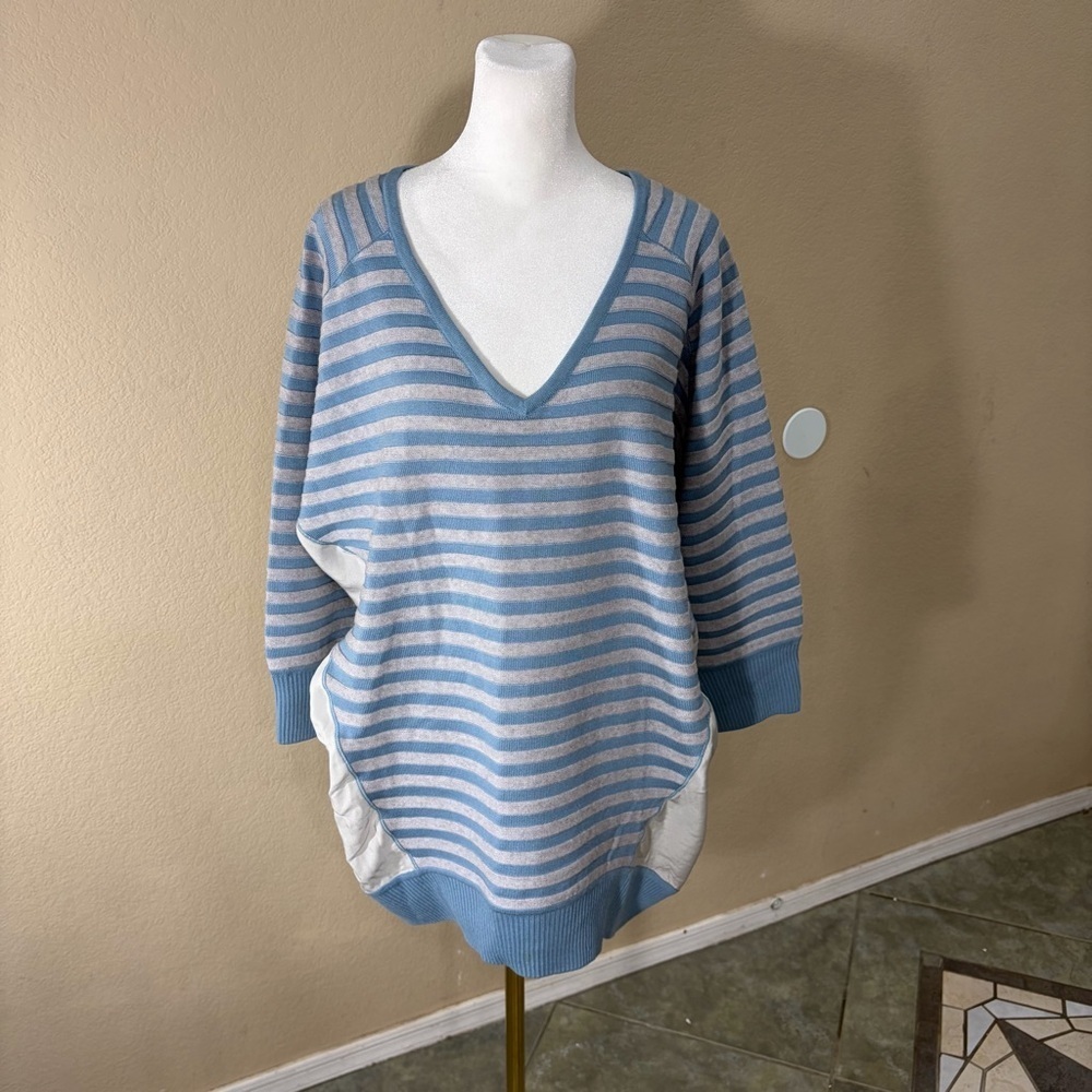 St John Yellow Label Womens Striped Sweater Silk &Wool Blue Sz L Quiet Luxury
